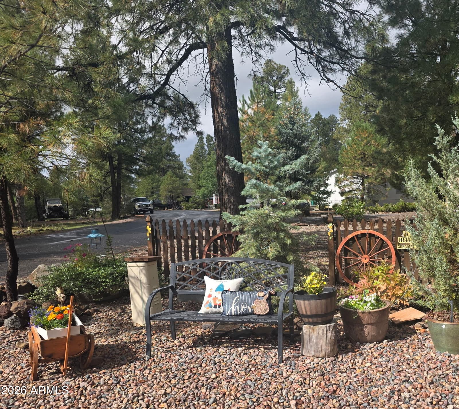 1220 E CARIBOU Road, Munds Park, AZ 86017 — photo 16 of 44