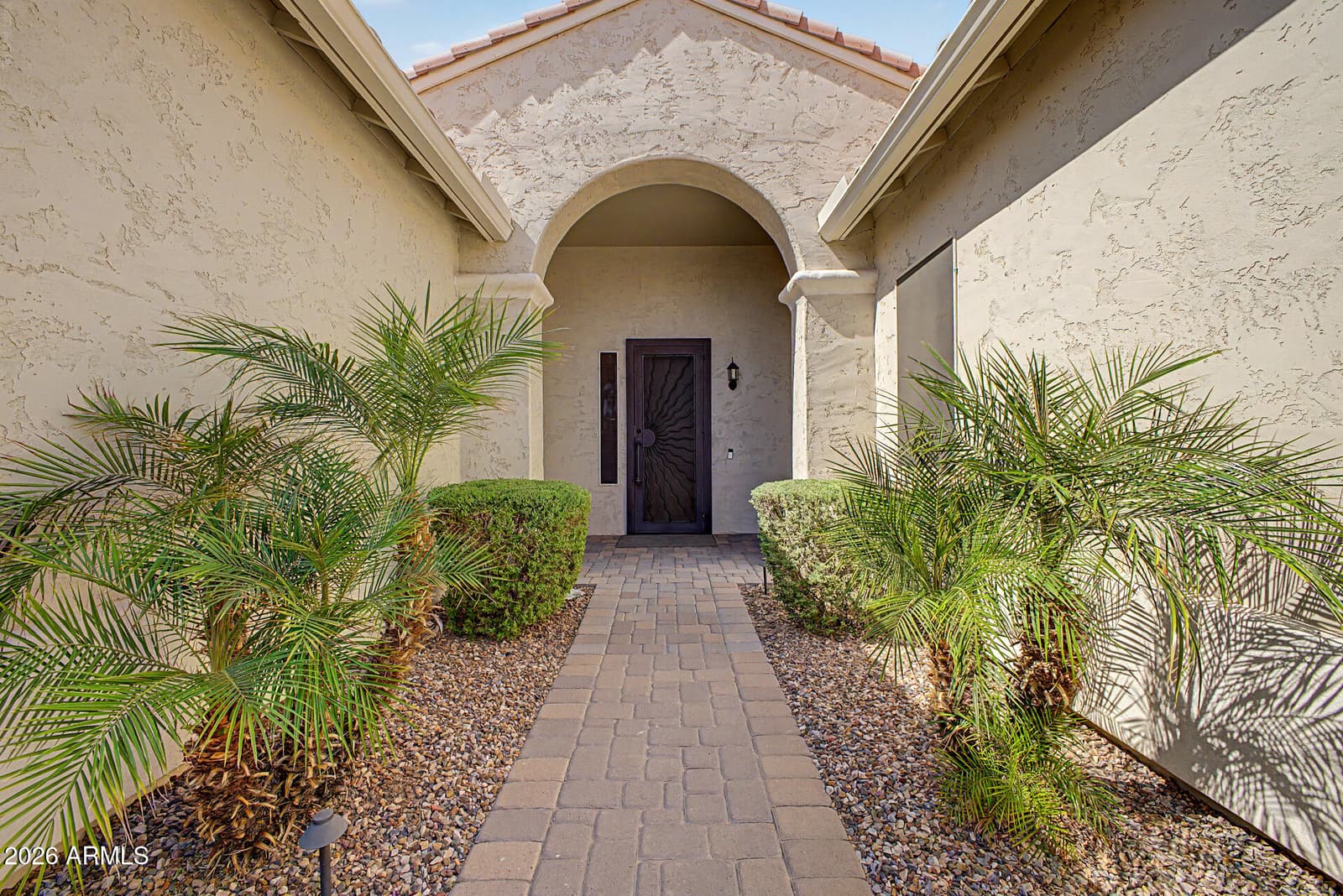 2730 E INDIAN WELLS Drive, Gilbert, AZ 85298 — photo 2 of 36