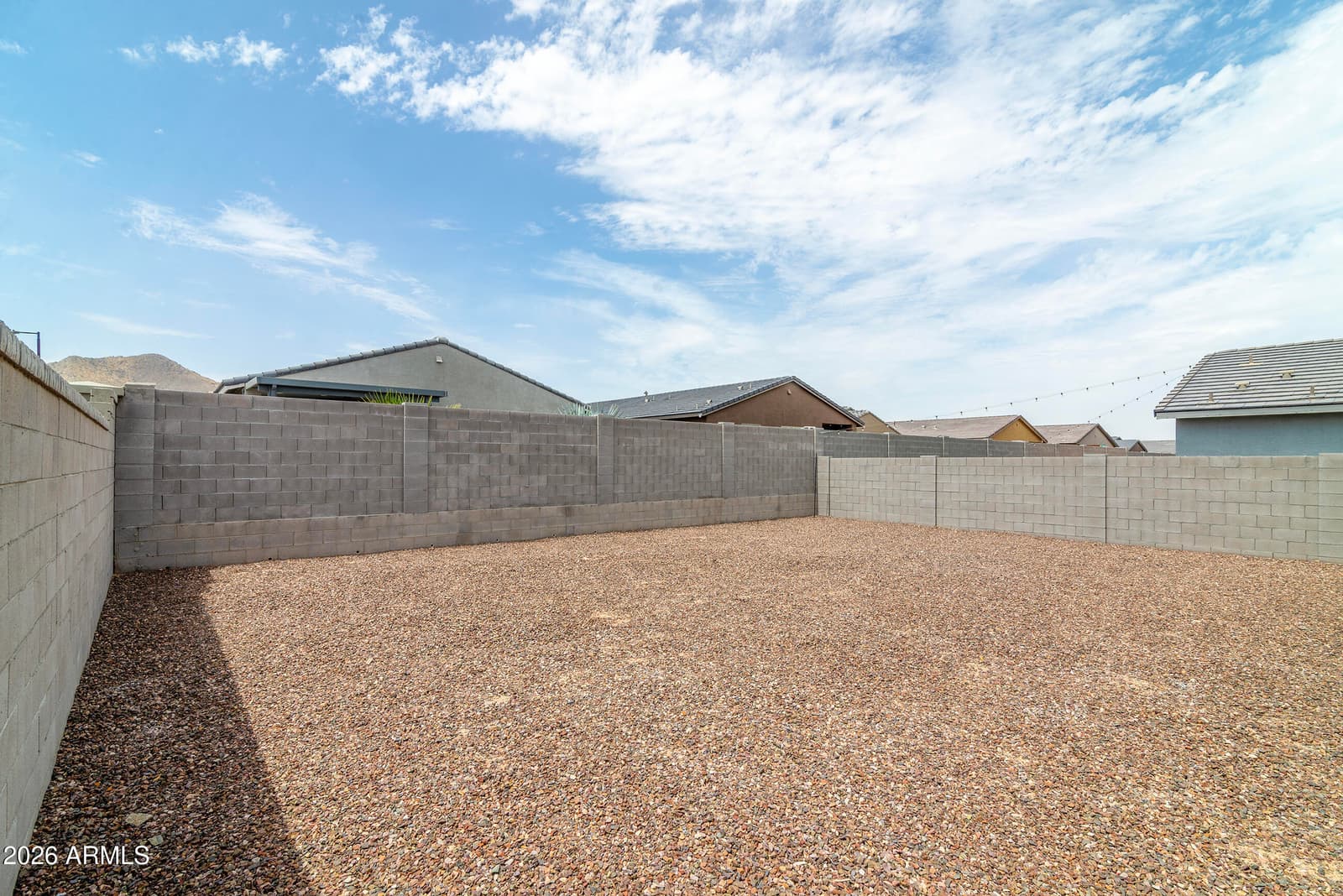 4457 W HUNTER Trail, San Tan Valley, AZ 85144 — photo 10 of 40