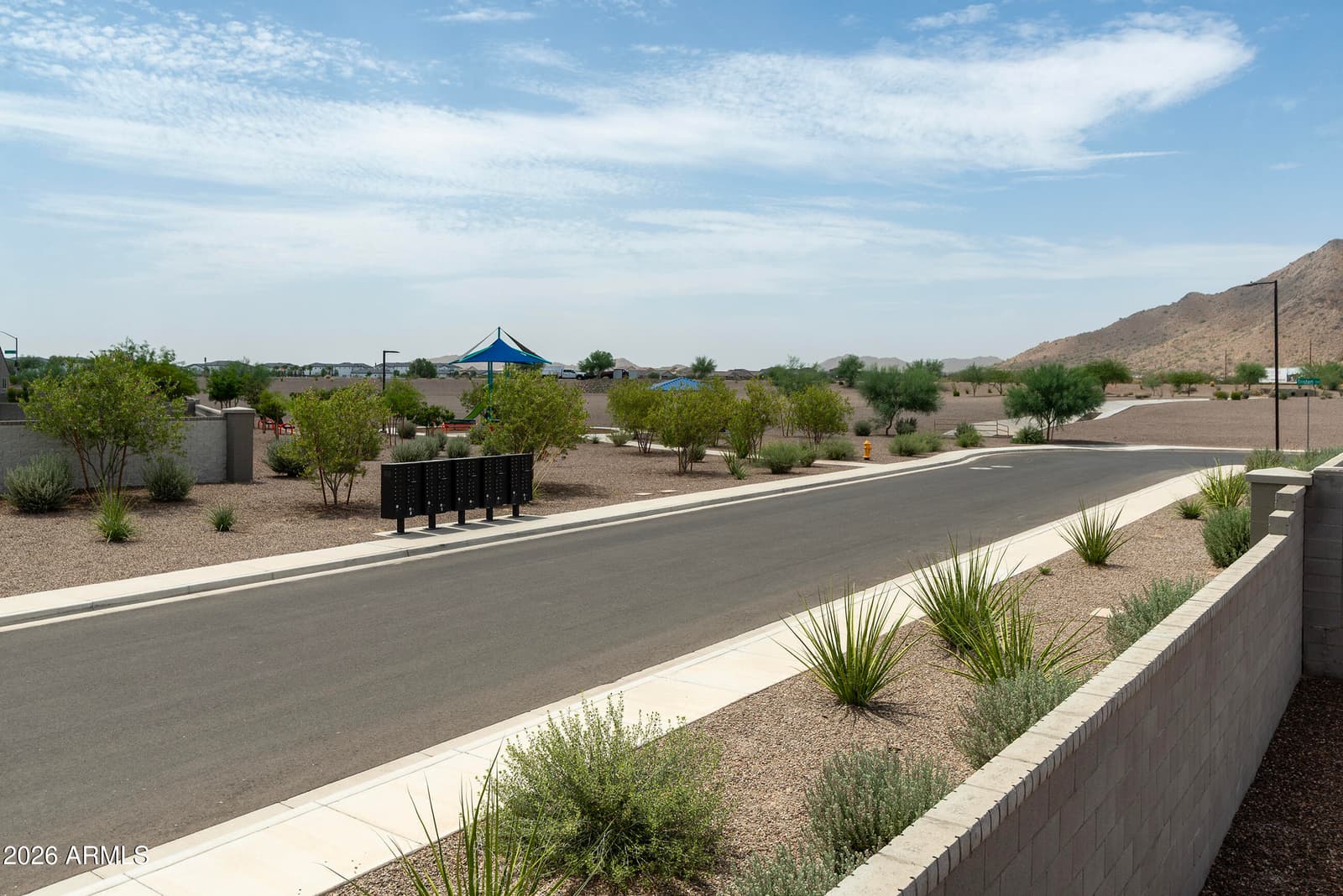 4457 W HUNTER Trail, San Tan Valley, AZ 85144 — photo 13 of 40