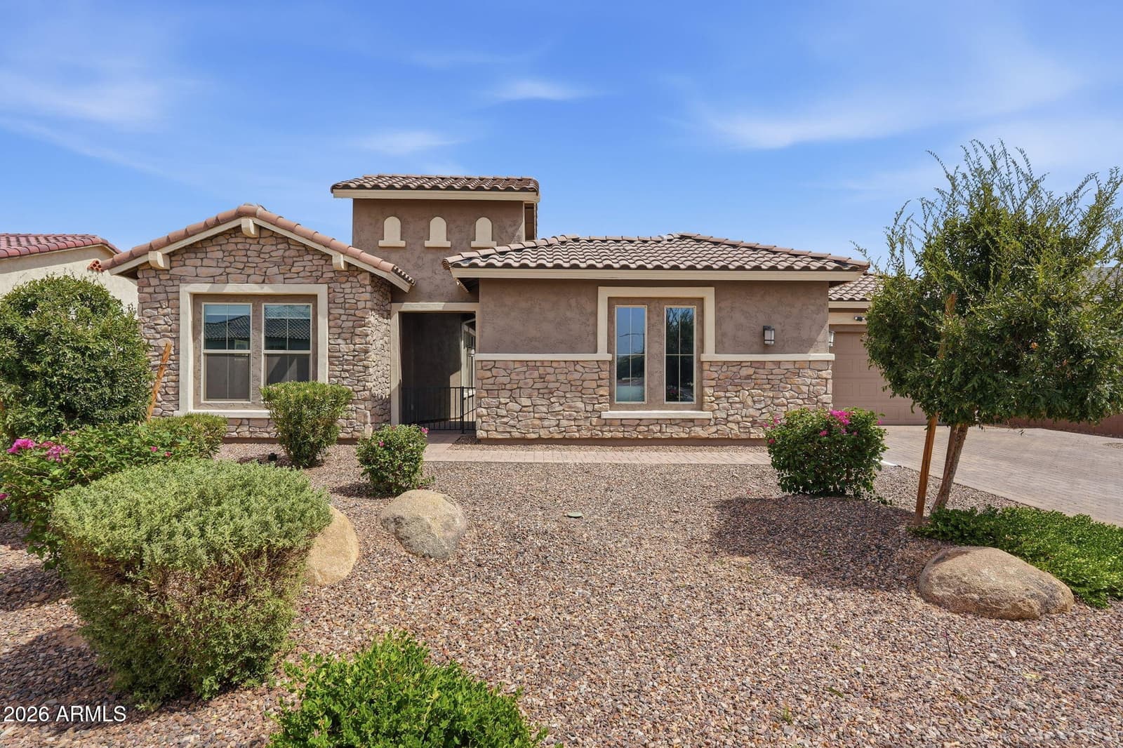 18814 E WALNUT Drive, Queen Creek, AZ 85142 — photo 1 of 47
