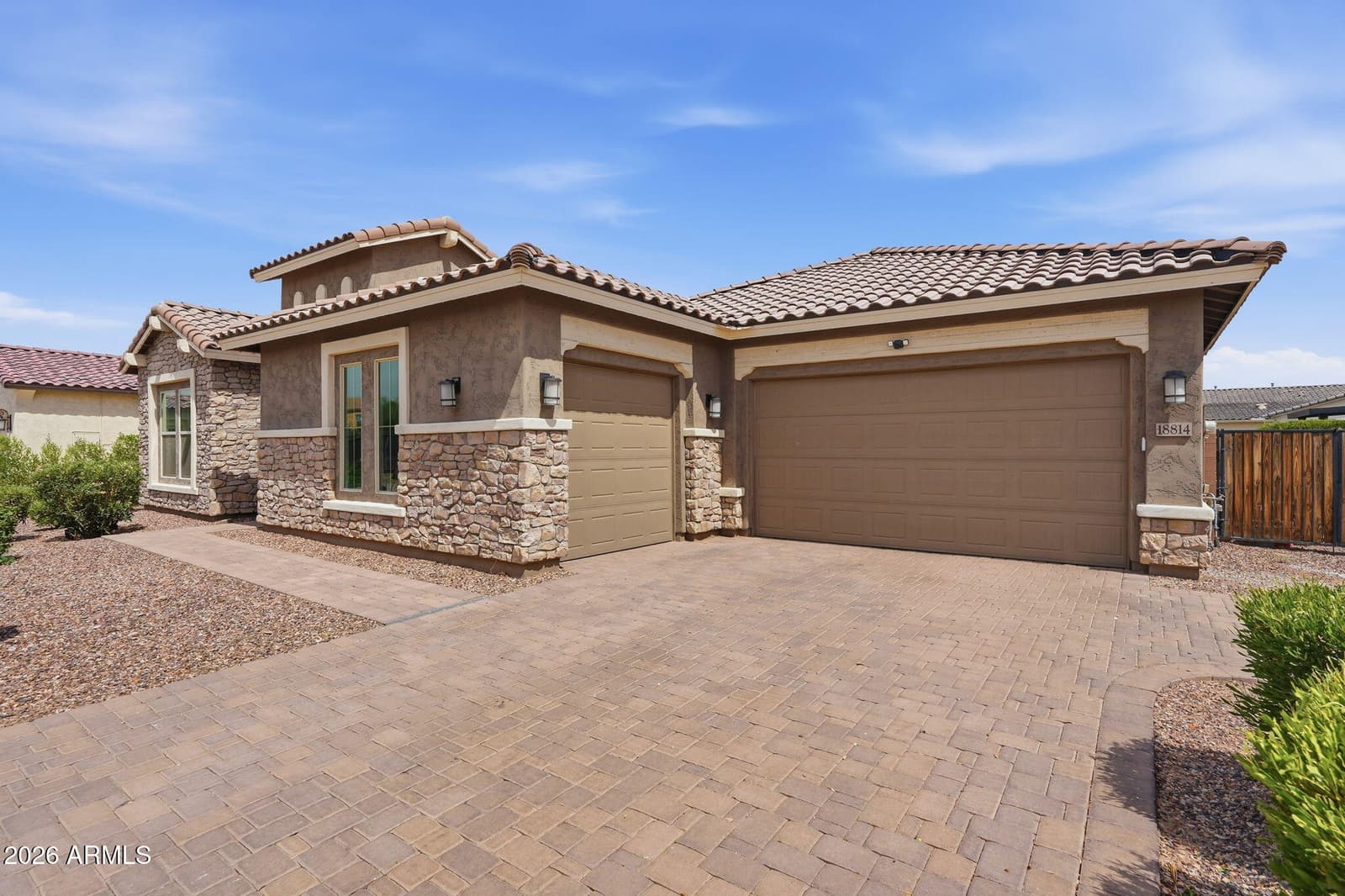 18814 E WALNUT Drive, Queen Creek, AZ 85142 — photo 5 of 47