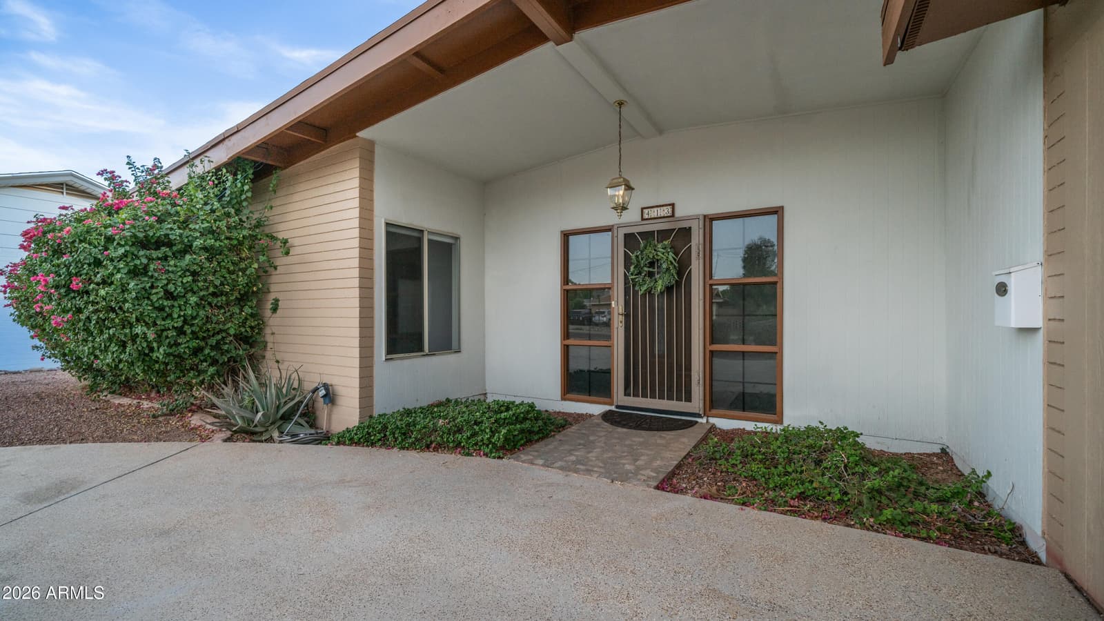 413 E BALBOA Drive, Tempe, AZ 85282 — photo 4 of 40