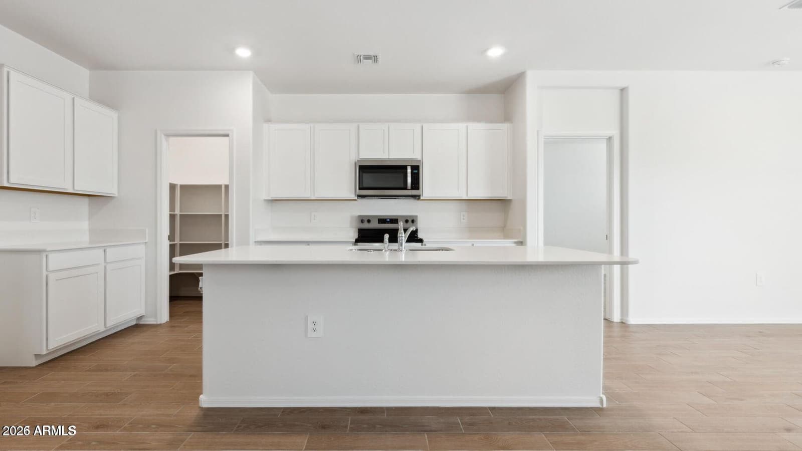 18349 W BUCKSKIN Trail, Wittmann, AZ 85361 — photo 5 of 28