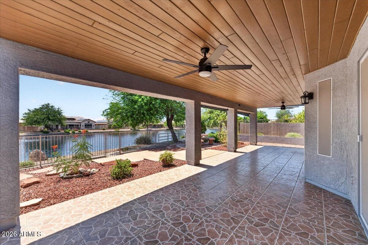19894 N 108TH Avenue, Sun City, AZ 85373 — photo 3 of 44