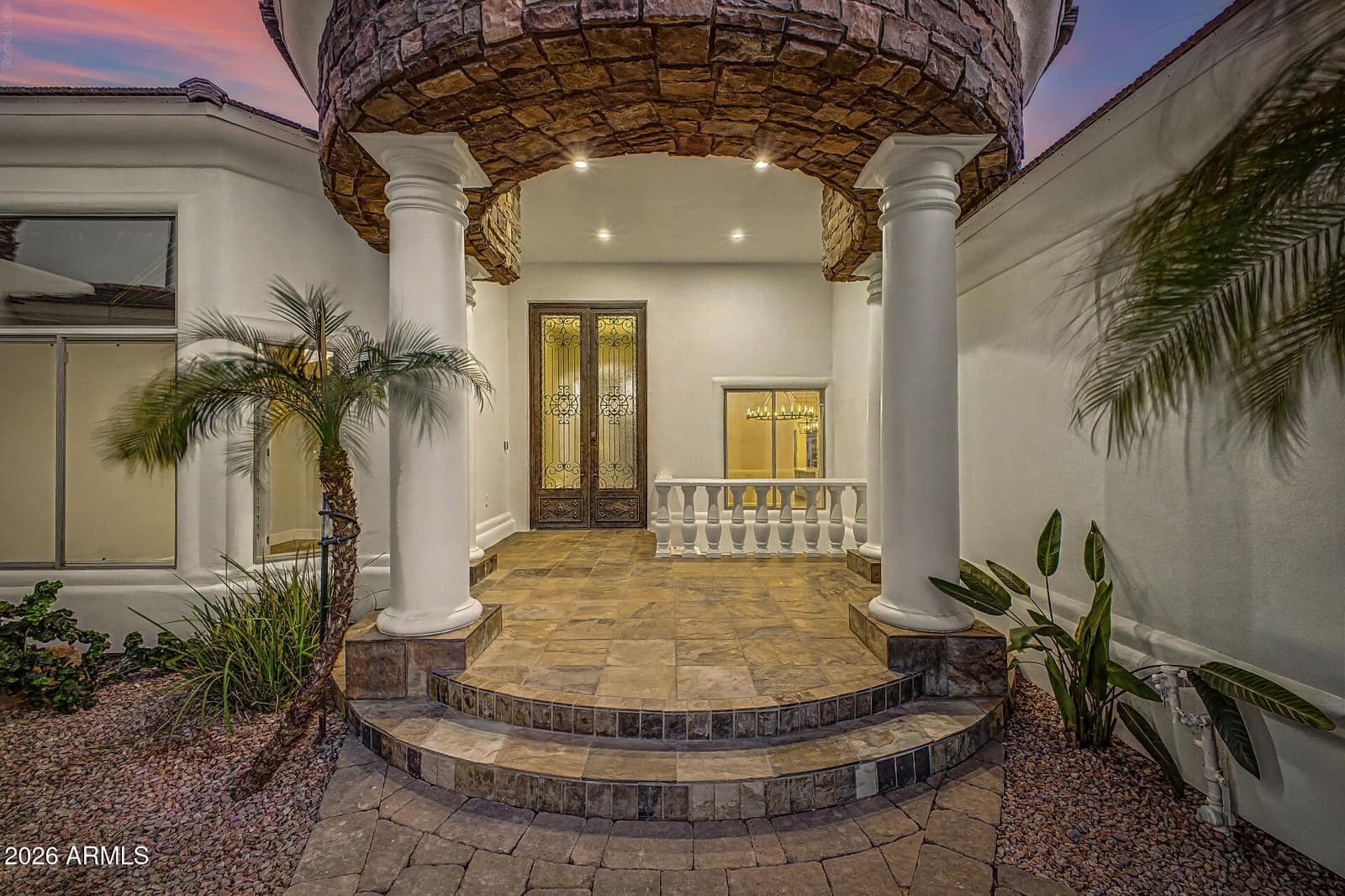 663 W ASTER Court, Chandler, AZ 85248 — photo 4 of 76