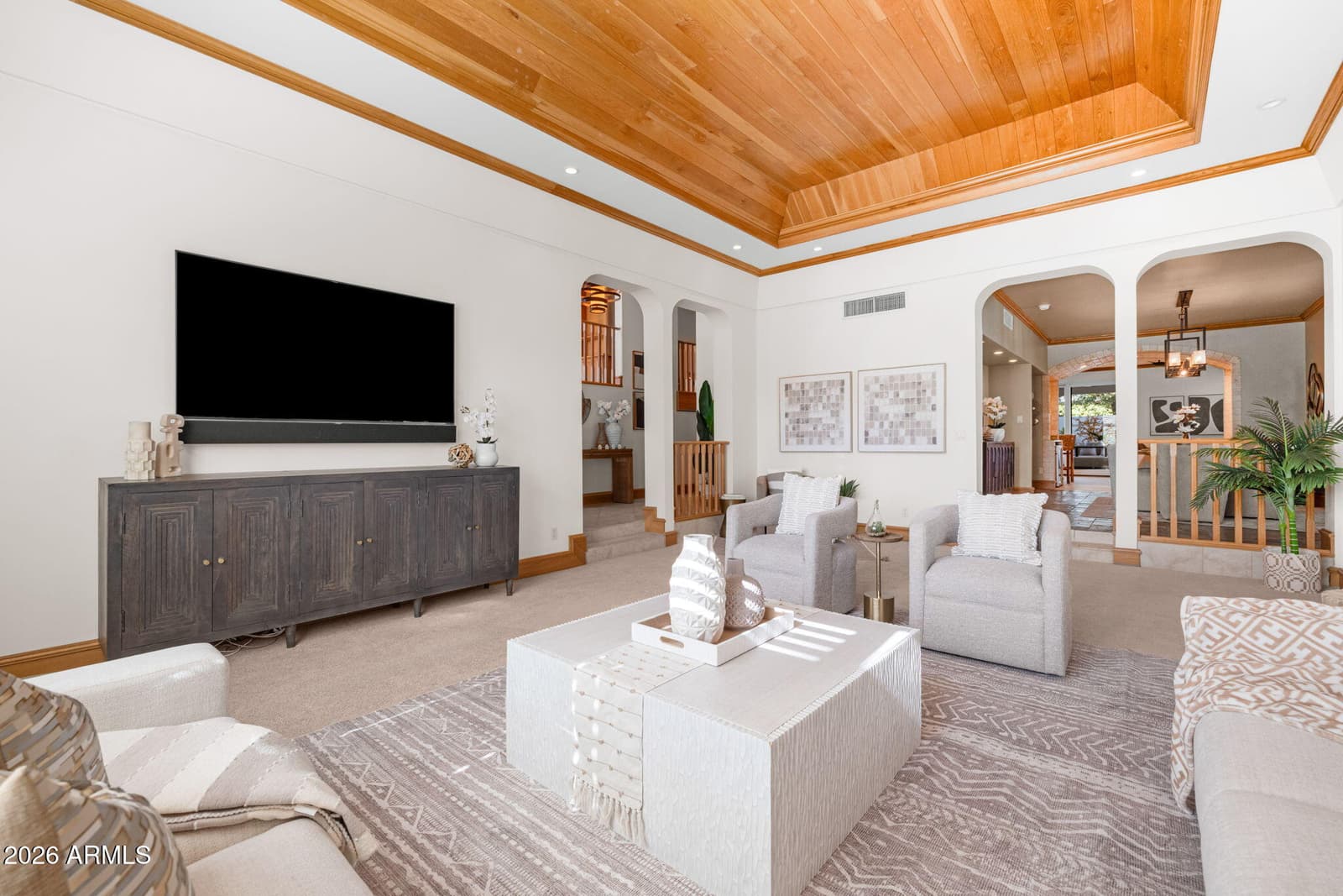 149 N COUNTRY CLUB Drive, Phoenix, AZ 85014 — photo 5 of 89