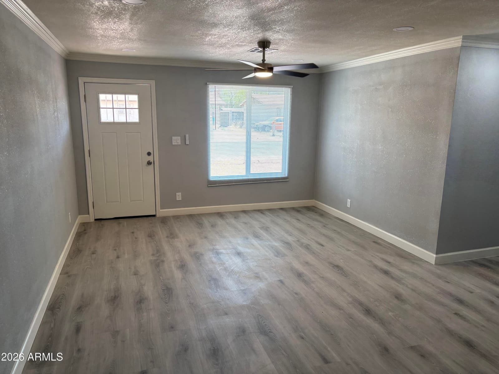 1732 E ATLANTA Avenue, Phoenix, AZ 85040 — photo 4 of 24