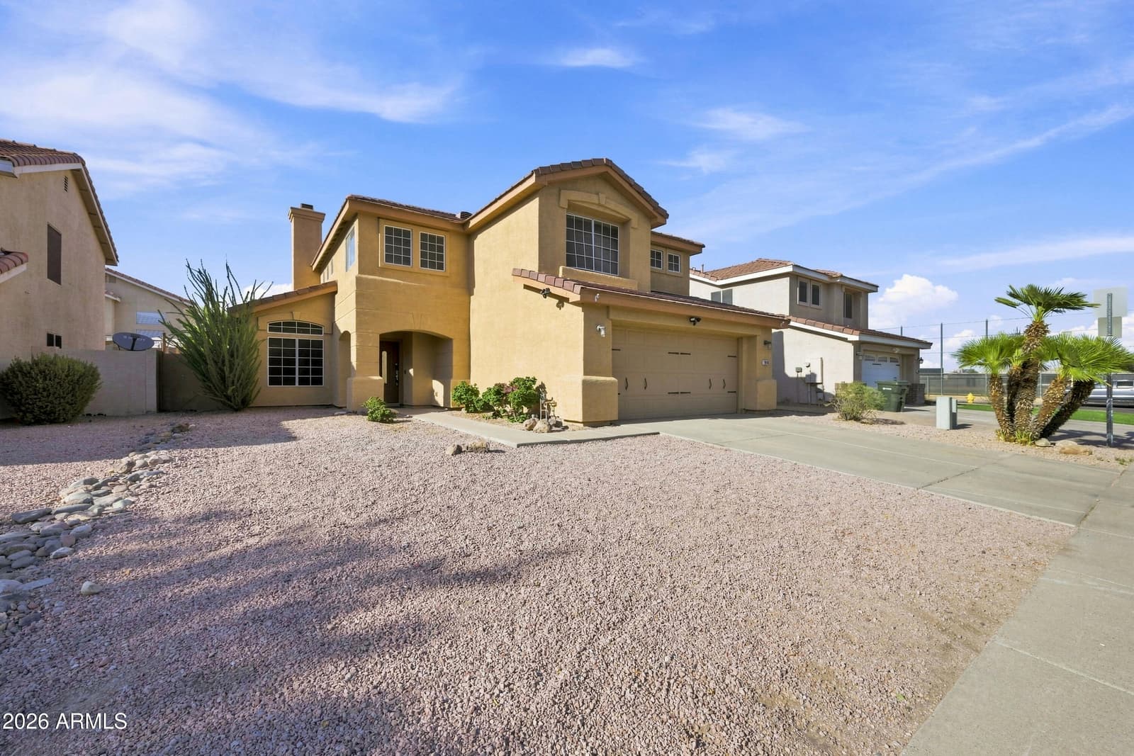 2914 E WINDSONG Drive, Phoenix, AZ 85048 — photo 3 of 27