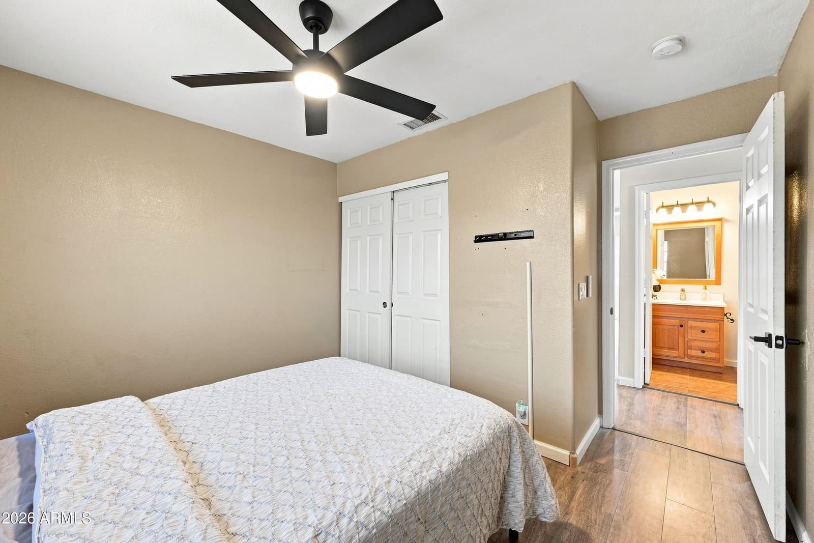 2914 E WINDSONG Drive, Phoenix, AZ 85048 — photo 18 of 27