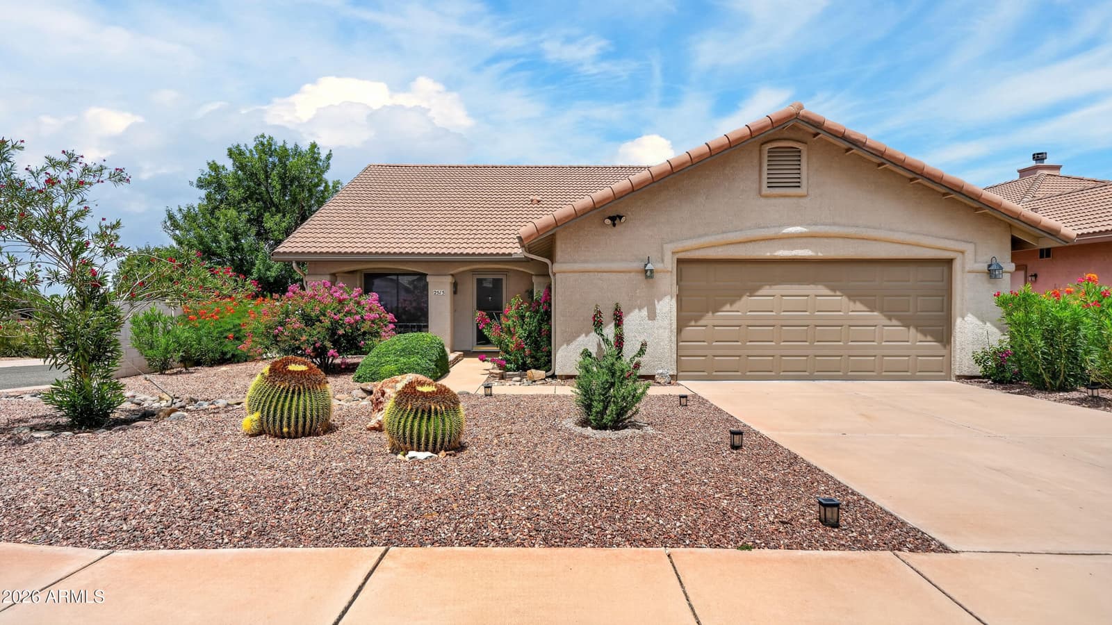 2515 CANDLEWOOD Drive, Sierra Vista, AZ 85650 — photo 6 of 41