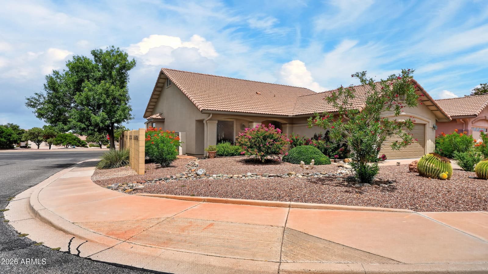 2515 CANDLEWOOD Drive, Sierra Vista, AZ 85650 — photo 4 of 41
