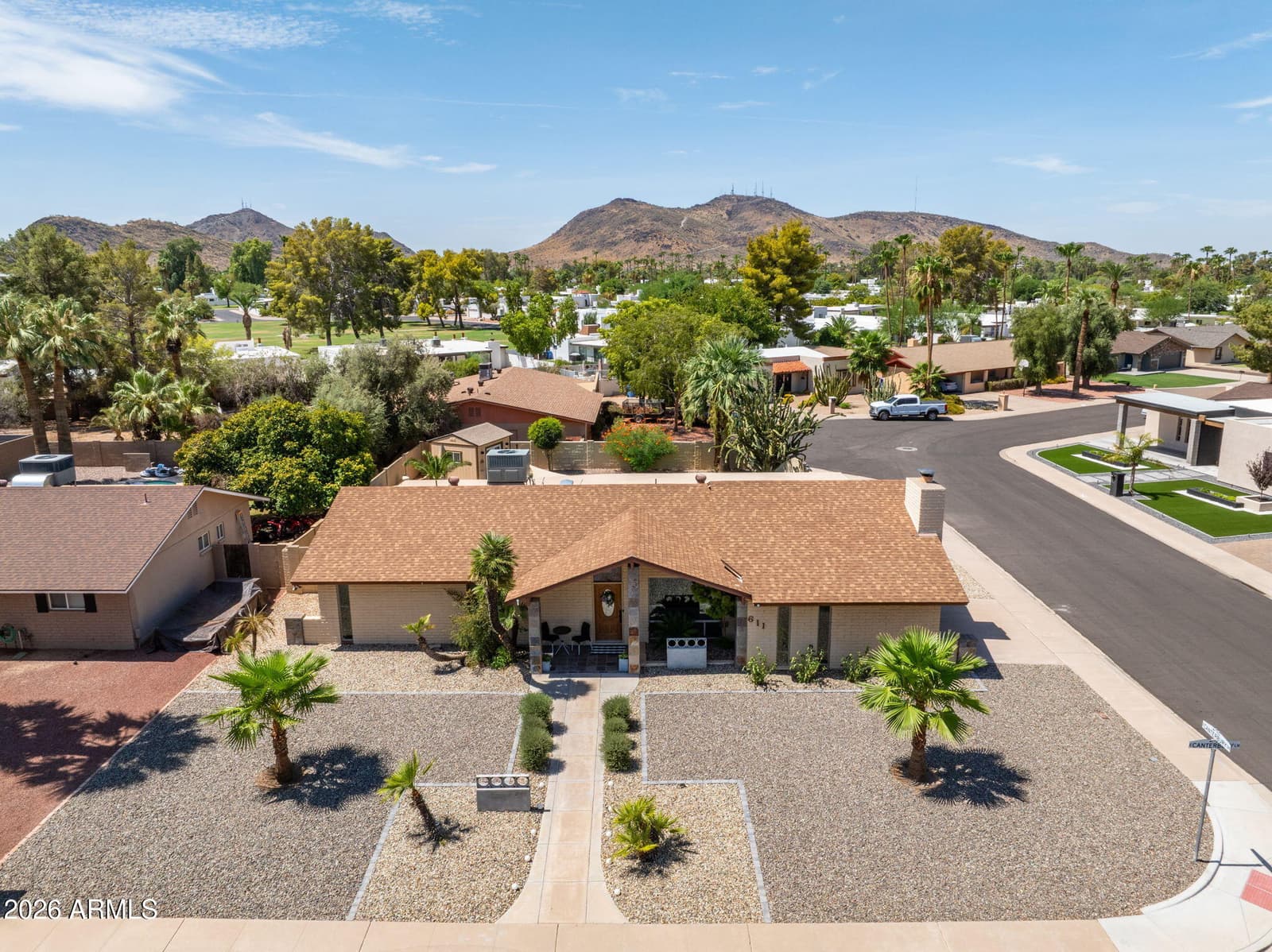 611 E CANTERBURY Lane, Phoenix, AZ 85022 — photo 32 of 33