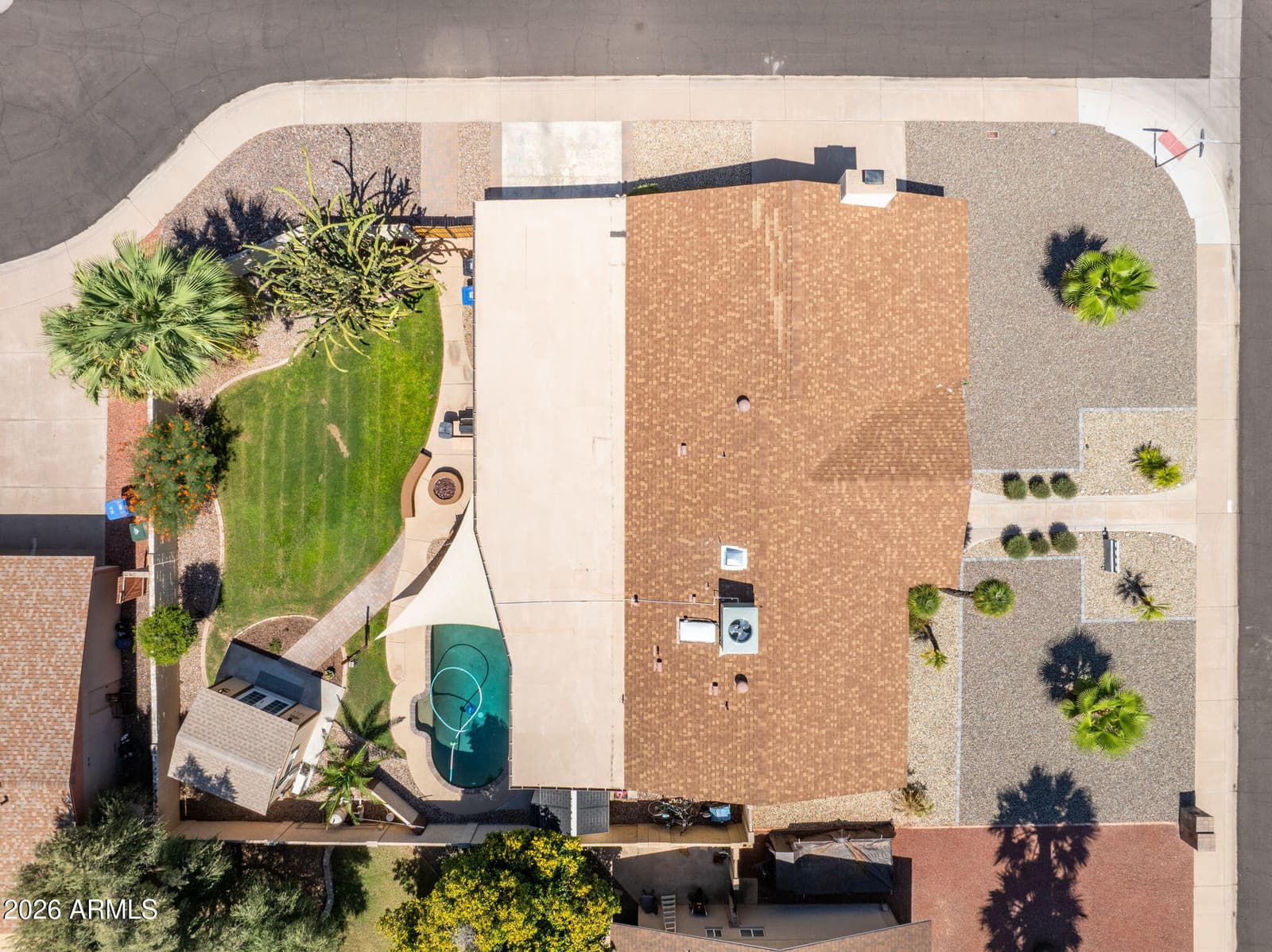 611 E CANTERBURY Lane, Phoenix, AZ 85022 — photo 29 of 33