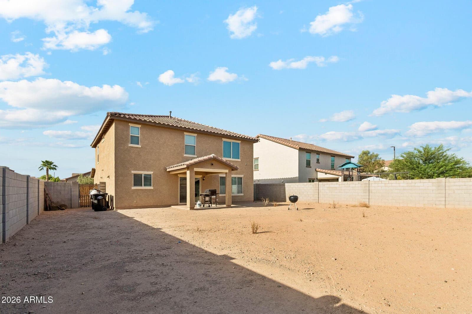 17145 W STRAIGHT ARROW Lane, Surprise, AZ 85387 — photo 10 of 12