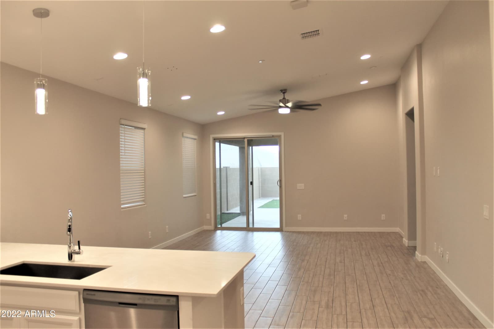 9606 E TESLA Avenue, Mesa, AZ 85212 — photo 12 of 35