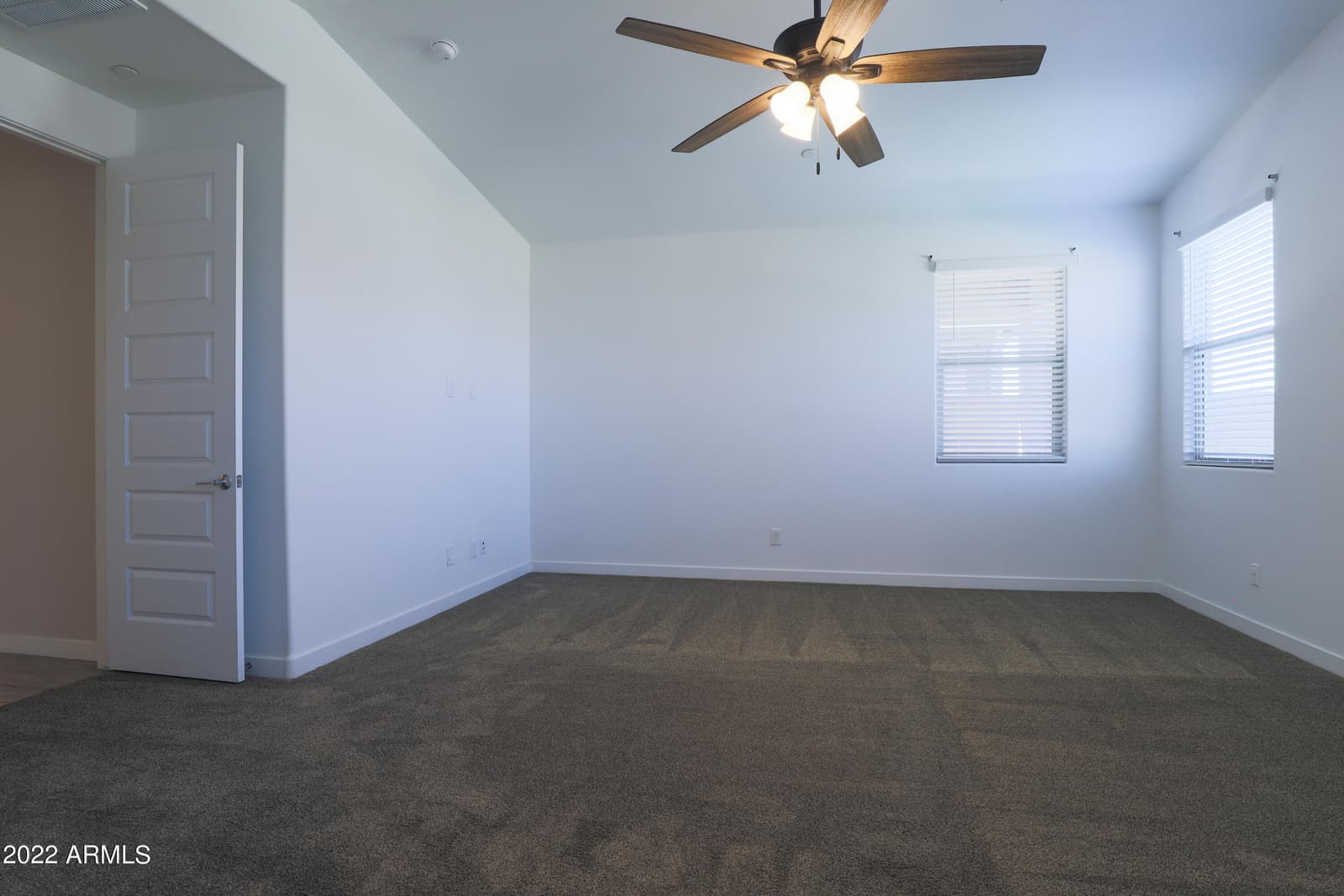 9606 E TESLA Avenue, Mesa, AZ 85212 — photo 17 of 35