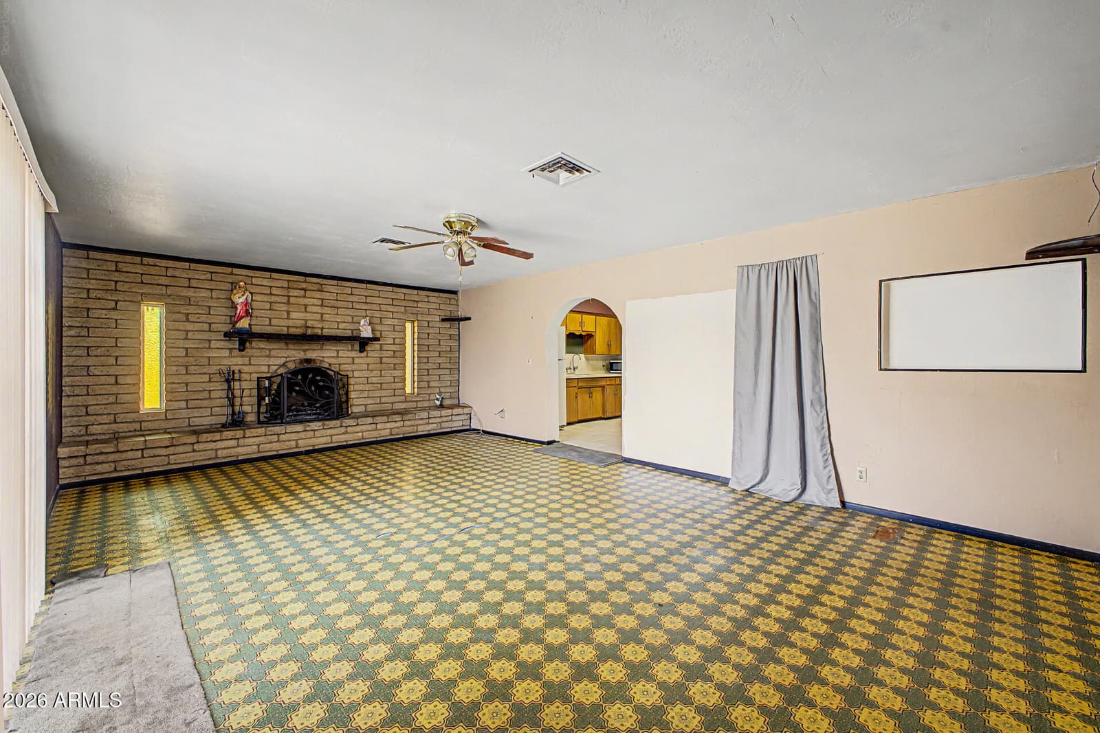 1916 E SHERIDAN Street N, Phoenix, AZ 85006 — photo 13 of 32