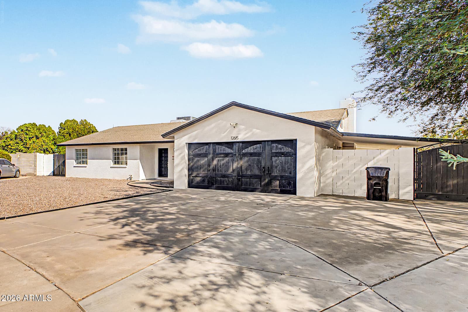 12615 N 49TH Avenue, Glendale, AZ 85304 — photo 3 of 39