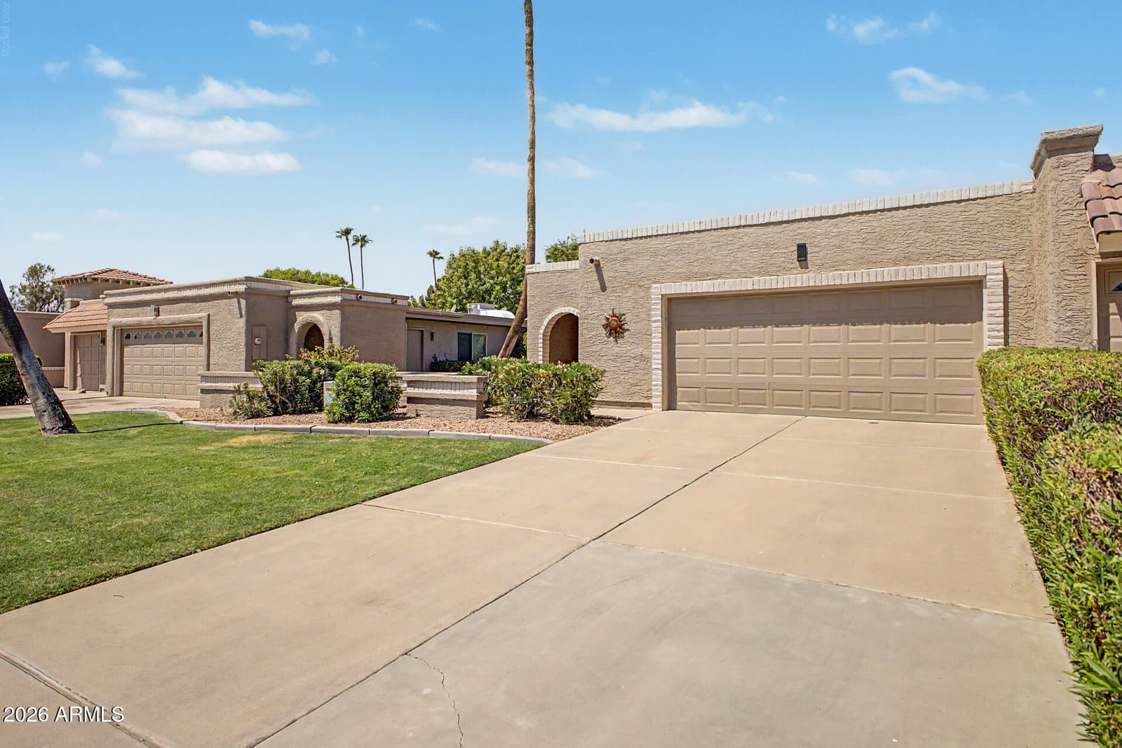 25244 S BERRY BROOK Drive, Sun Lakes, AZ 85248 — photo 5 of 47