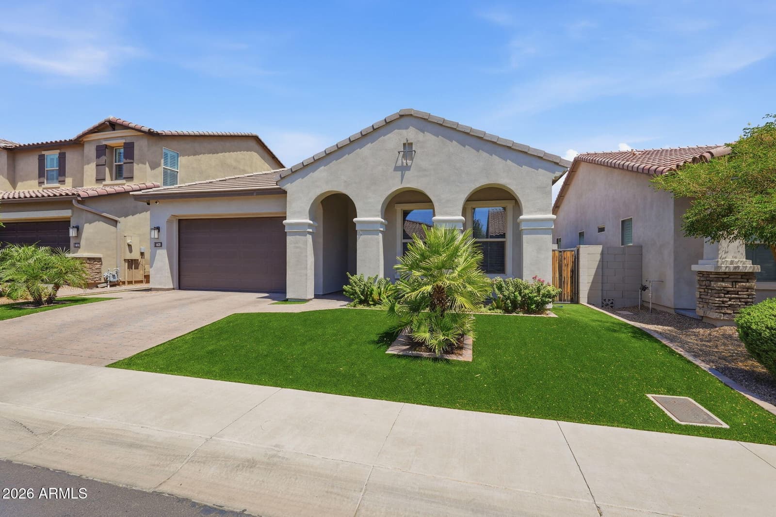 6620 E LIBBY Street, Phoenix, AZ 85054 — photo 2 of 51