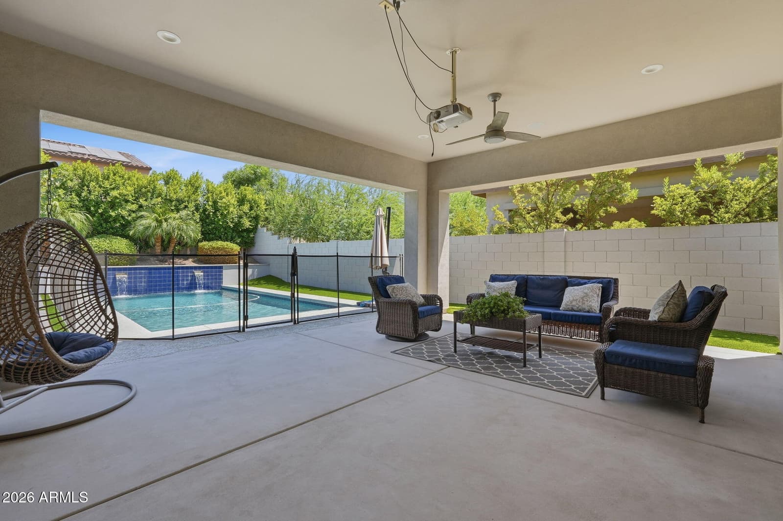 6620 E LIBBY Street, Phoenix, AZ 85054 — photo 34 of 51