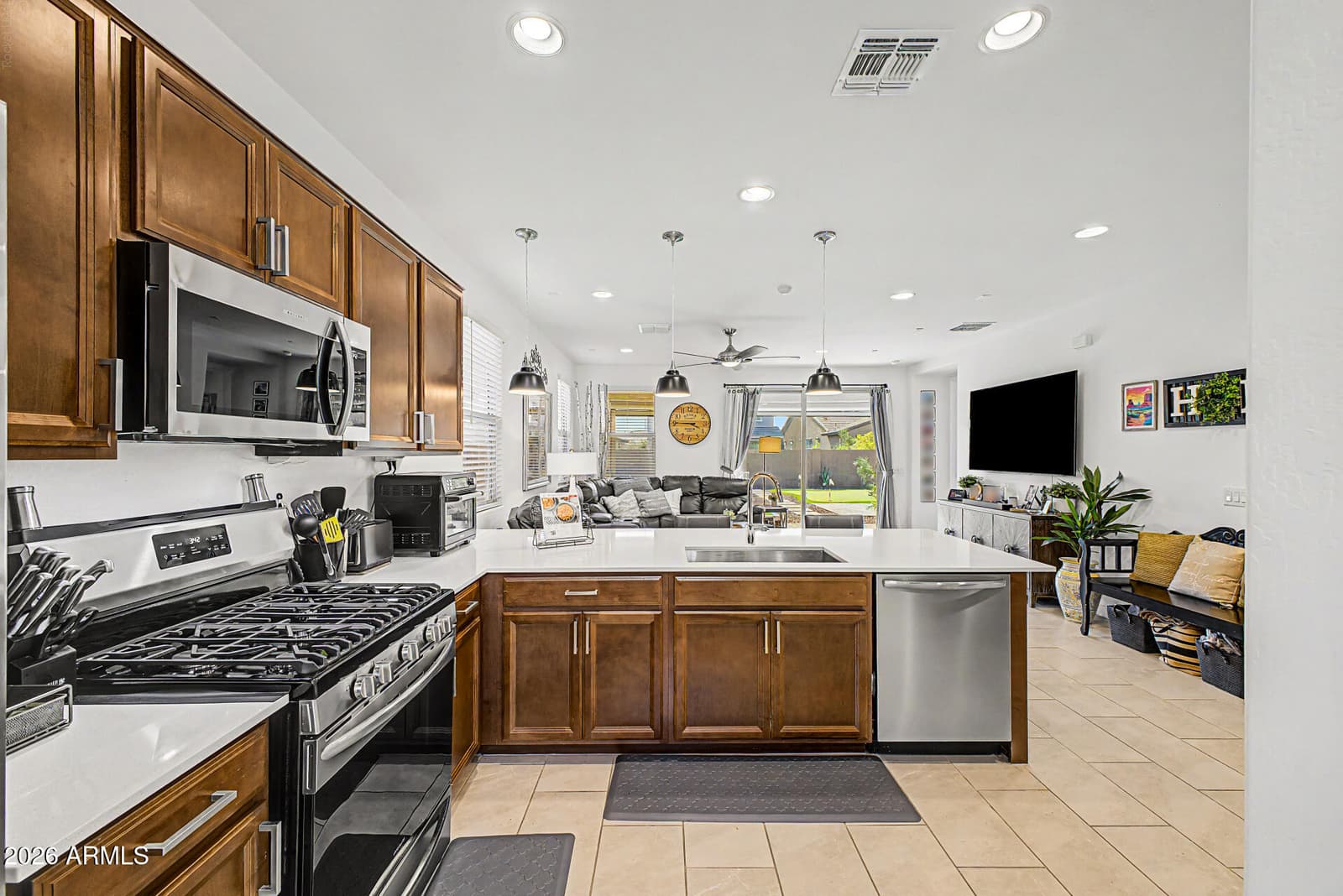 4322 N 94TH Avenue, Phoenix, AZ 85037 — photo 10 of 37