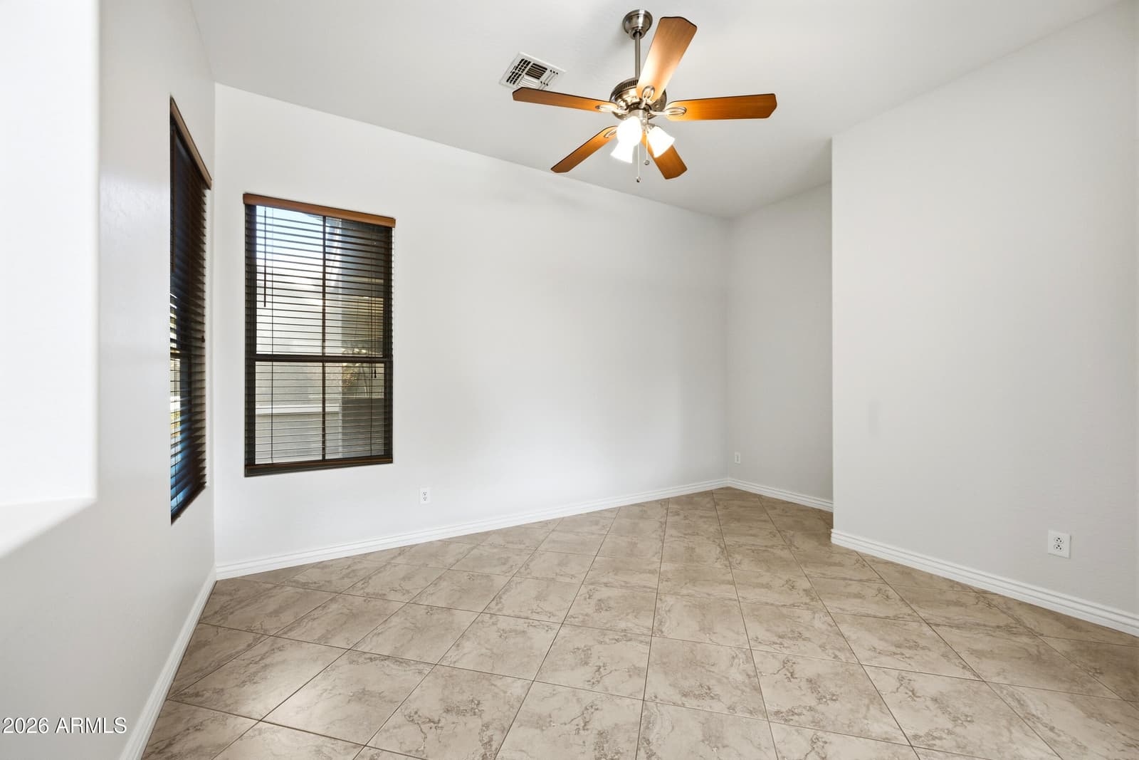 7594 N 85TH Drive, Glendale, AZ 85305 — photo 10 of 42