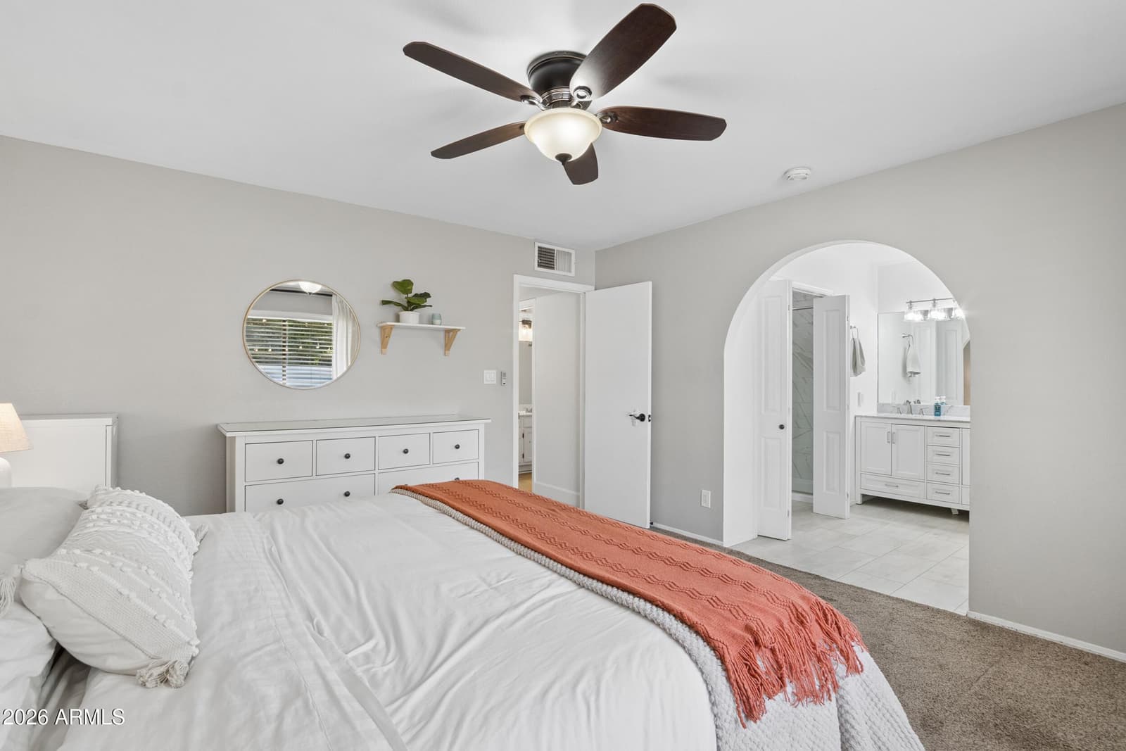 3850 E GROVE Avenue, Mesa, AZ 85206 — photo 3 of 45
