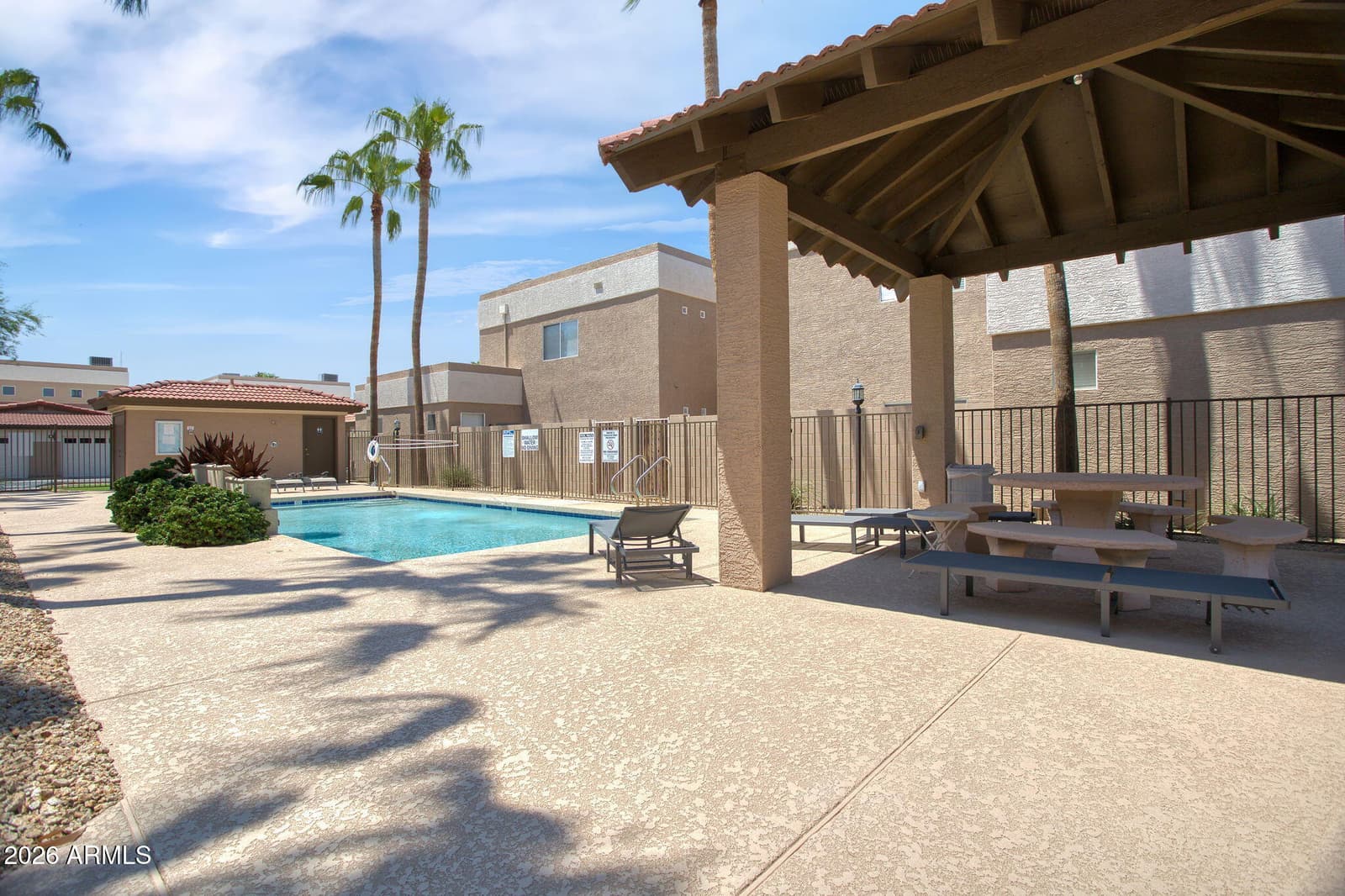 3221 N 37TH Street 18, Phoenix, AZ 85018 — photo 24 of 27