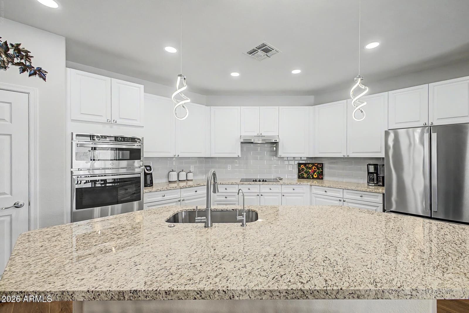 14426 W AVALON Drive, Goodyear, AZ 85395 — photo 11 of 45