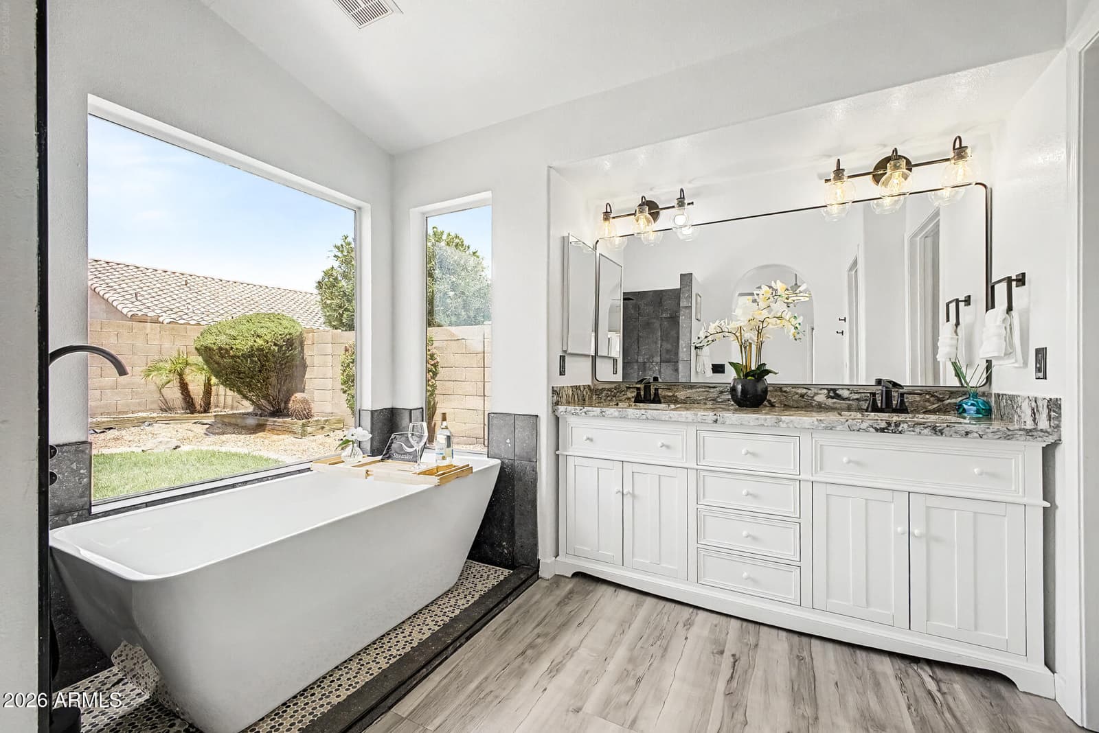 4834 W KERRY Lane, Glendale, AZ 85308 — photo 11 of 21