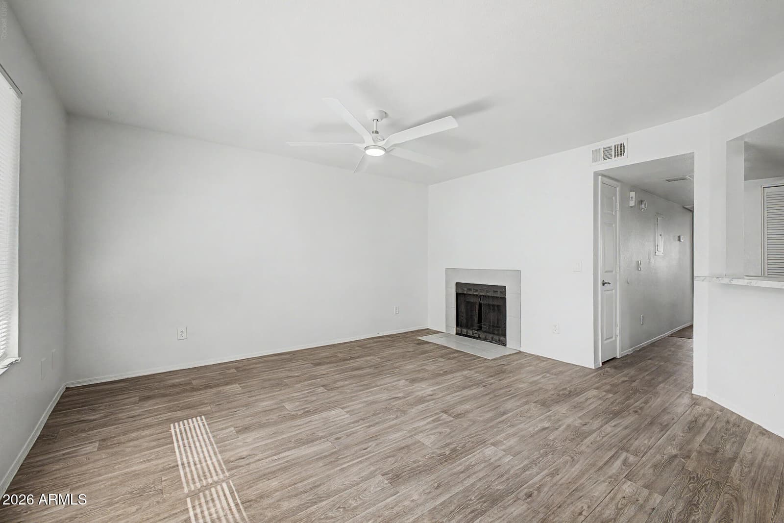 1331 W BASELINE Road 260, Mesa, AZ 85202 — photo 5 of 35