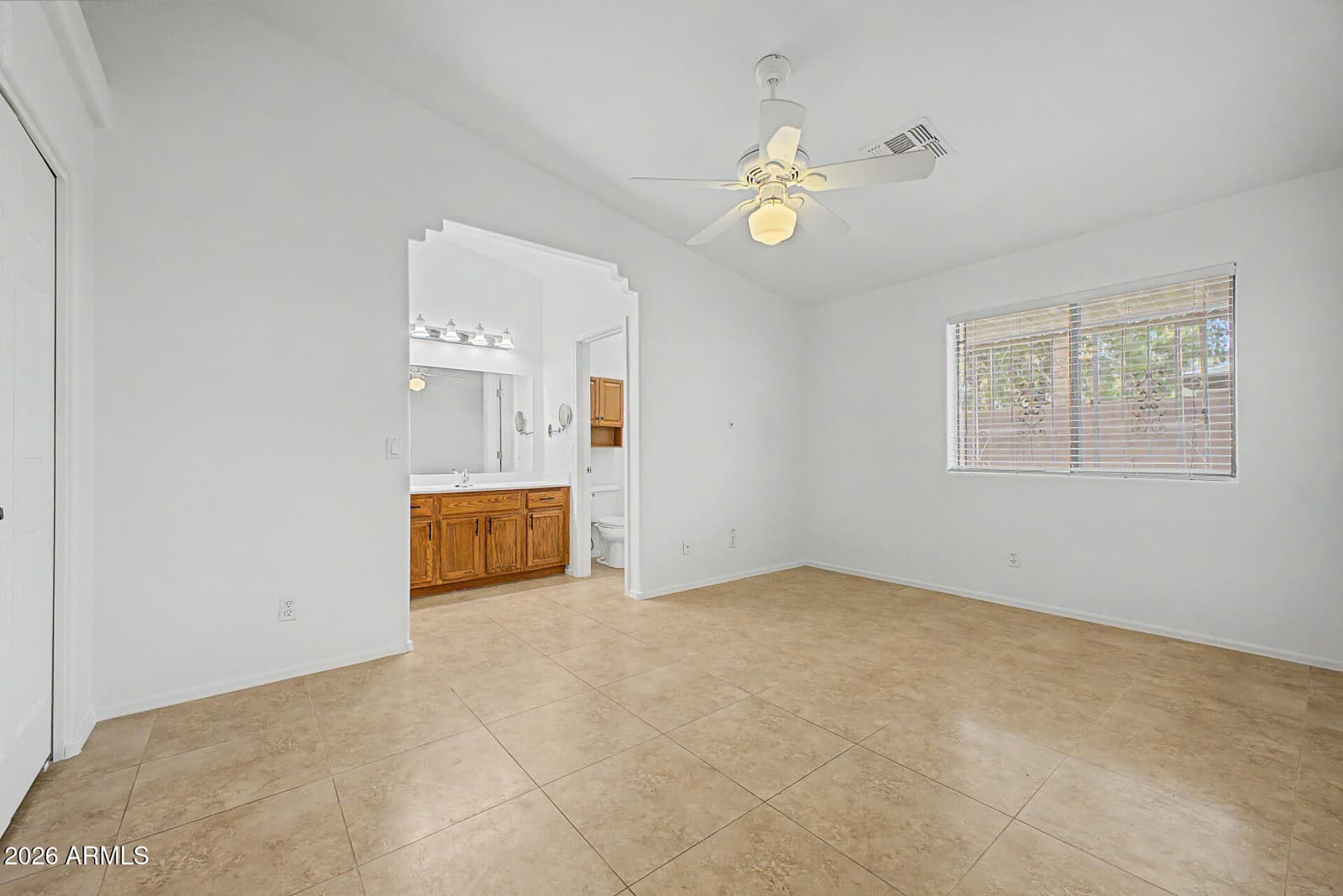 64 N 63RD Street 18, Mesa, AZ 85205 — photo 13 of 34