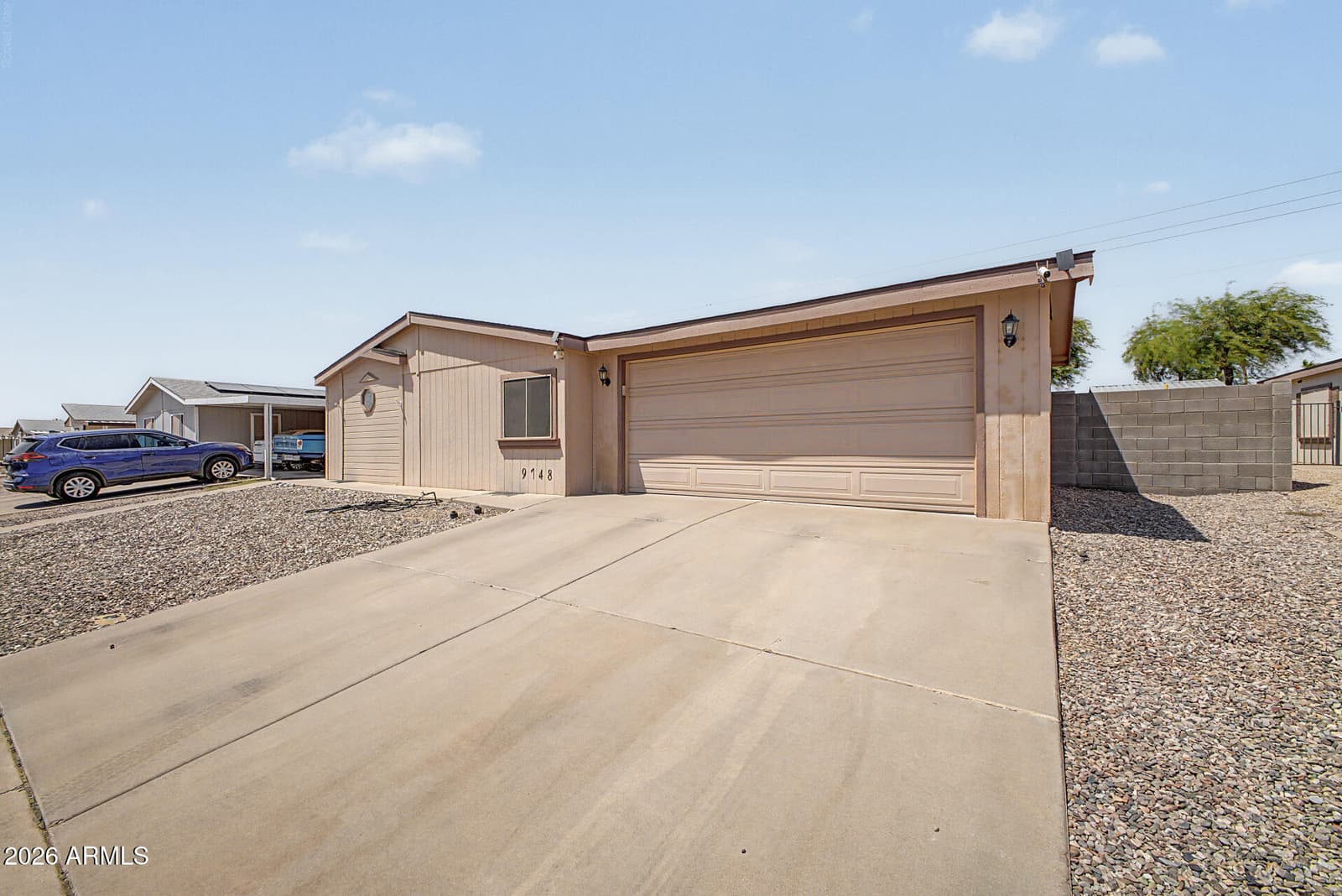 9748 E ESCONDIDO Avenue, Mesa, AZ 85208 — photo 5 of 30