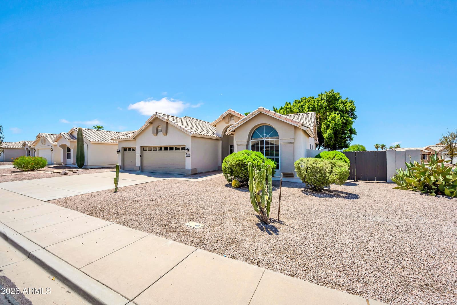 3114 N Sea Pines, Mesa, AZ 85215 — photo 3 of 46