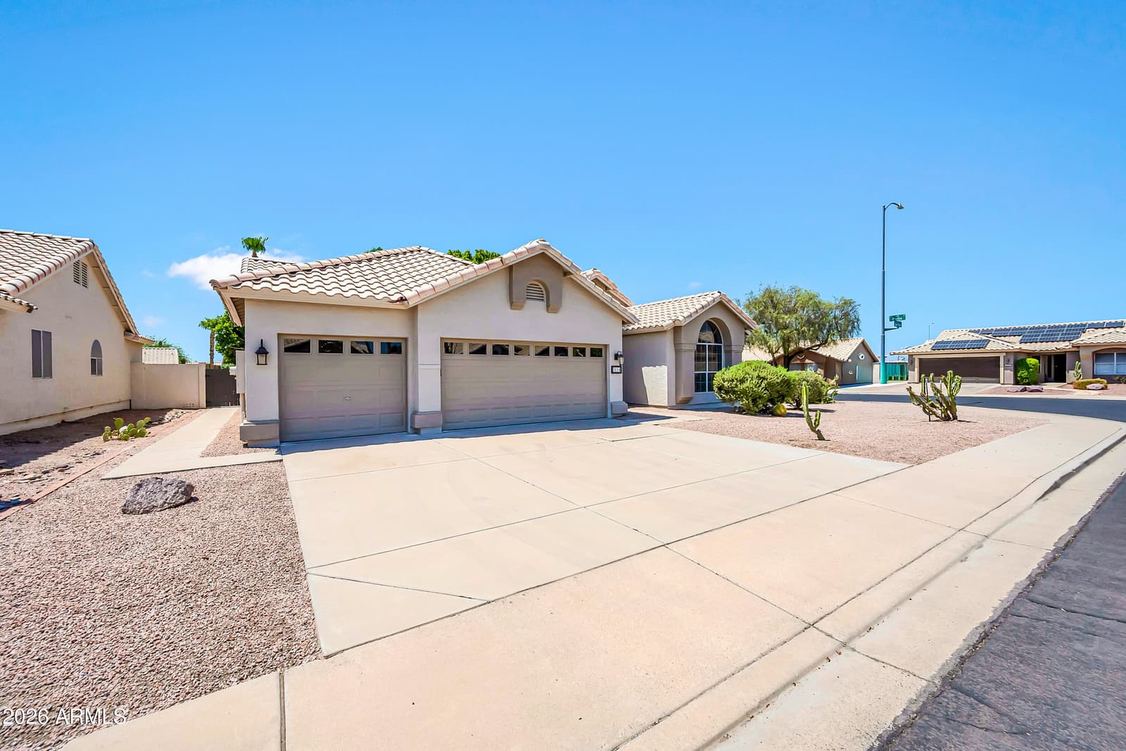 3114 N Sea Pines, Mesa, AZ 85215 — photo 2 of 46