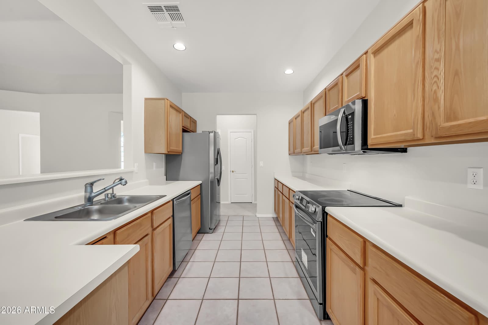 3114 N Sea Pines, Mesa, AZ 85215 — photo 18 of 46