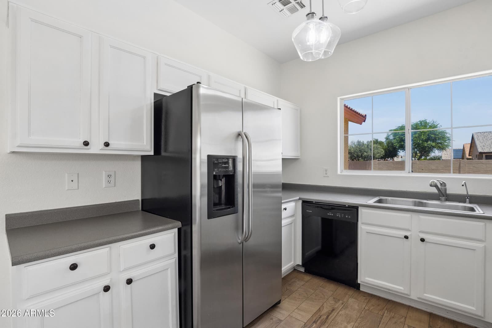 15558 N 136TH Lane, Surprise, AZ 85374 — photo 6 of 34