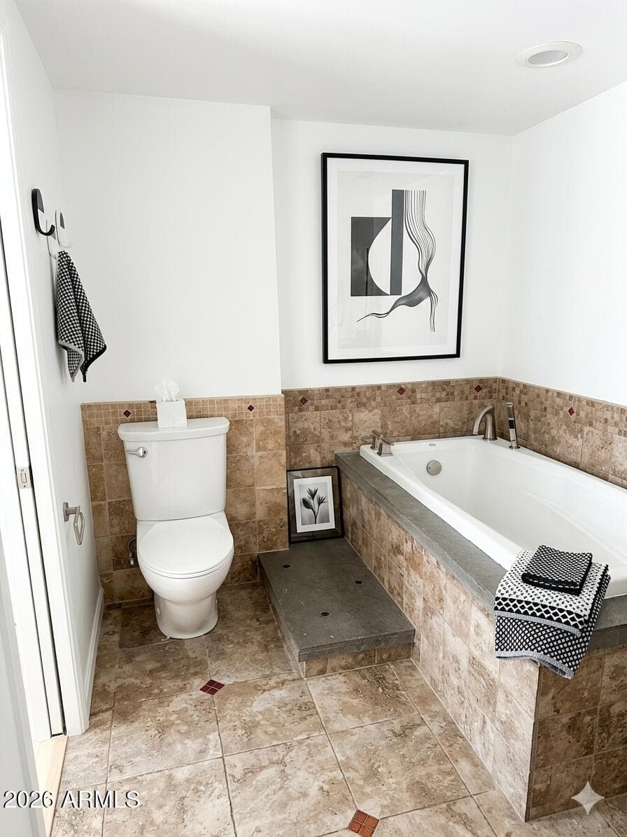 6502 N Central Avenue C 103, Phoenix, AZ 85012 — photo 13 of 41