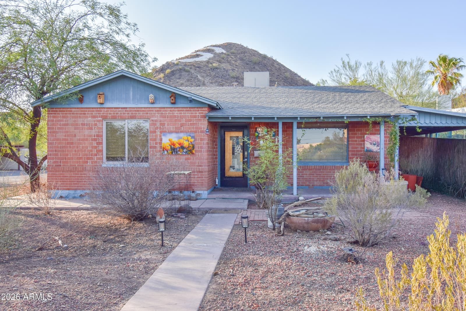 30 W VOGEL Avenue, Phoenix, AZ 85021 — photo 1 of 4