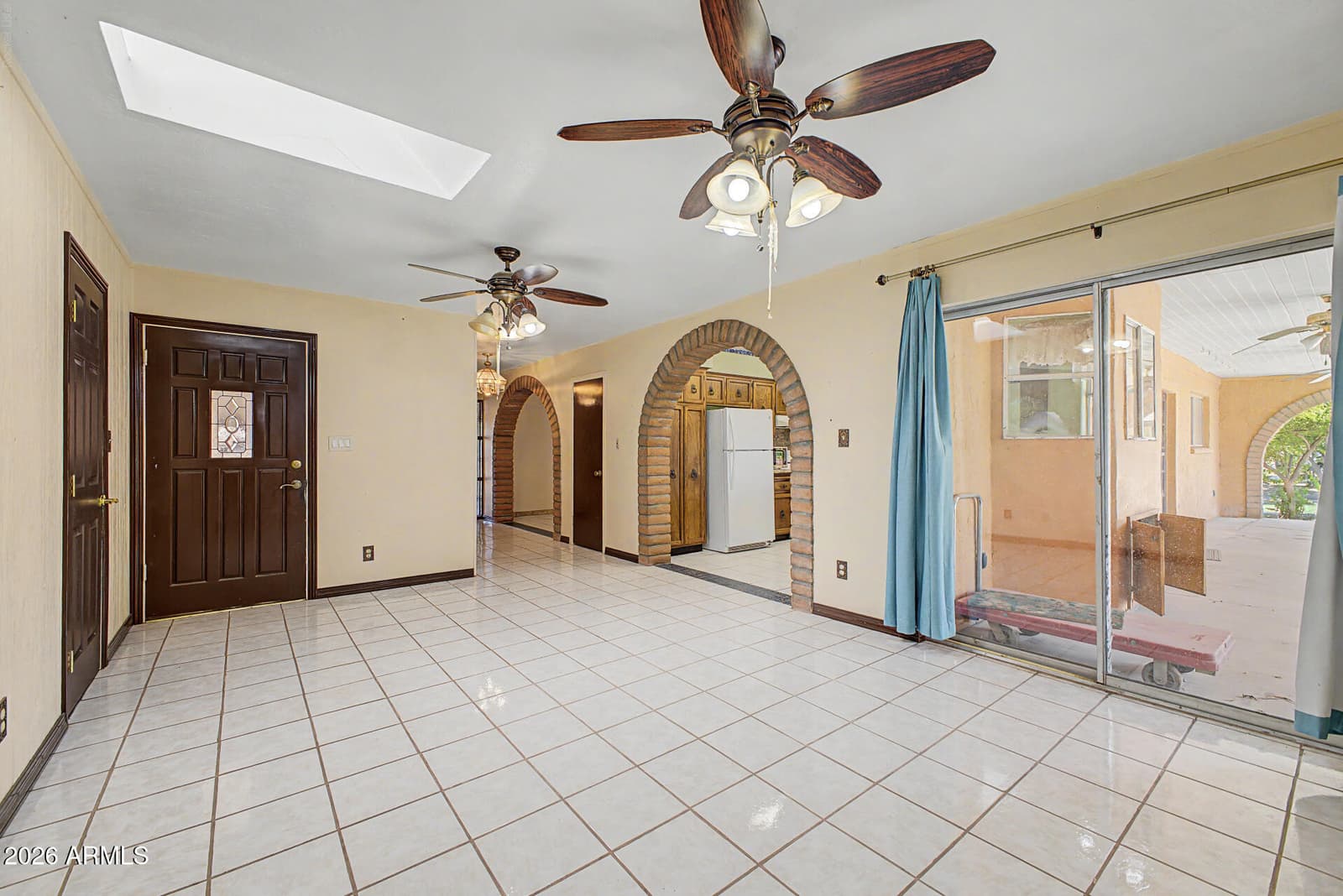 10517 W CATALINA Drive, Avondale, AZ 85392 — photo 14 of 54