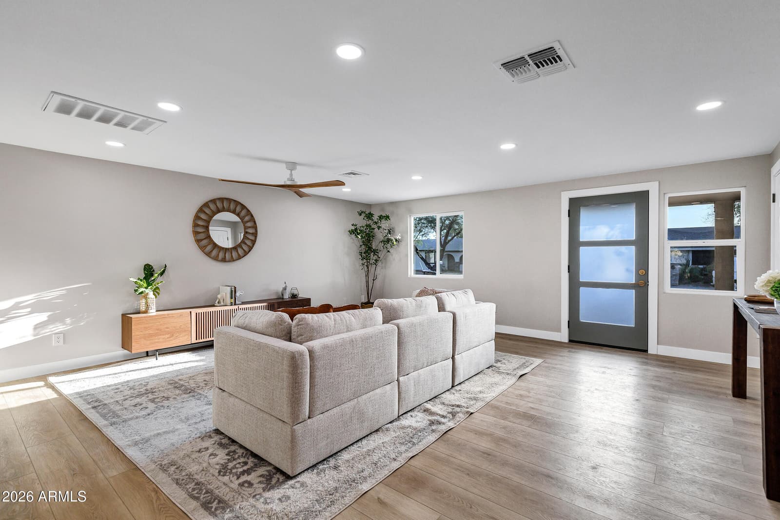 14237 N 38TH Place, Phoenix, AZ 85032 — photo 7 of 40