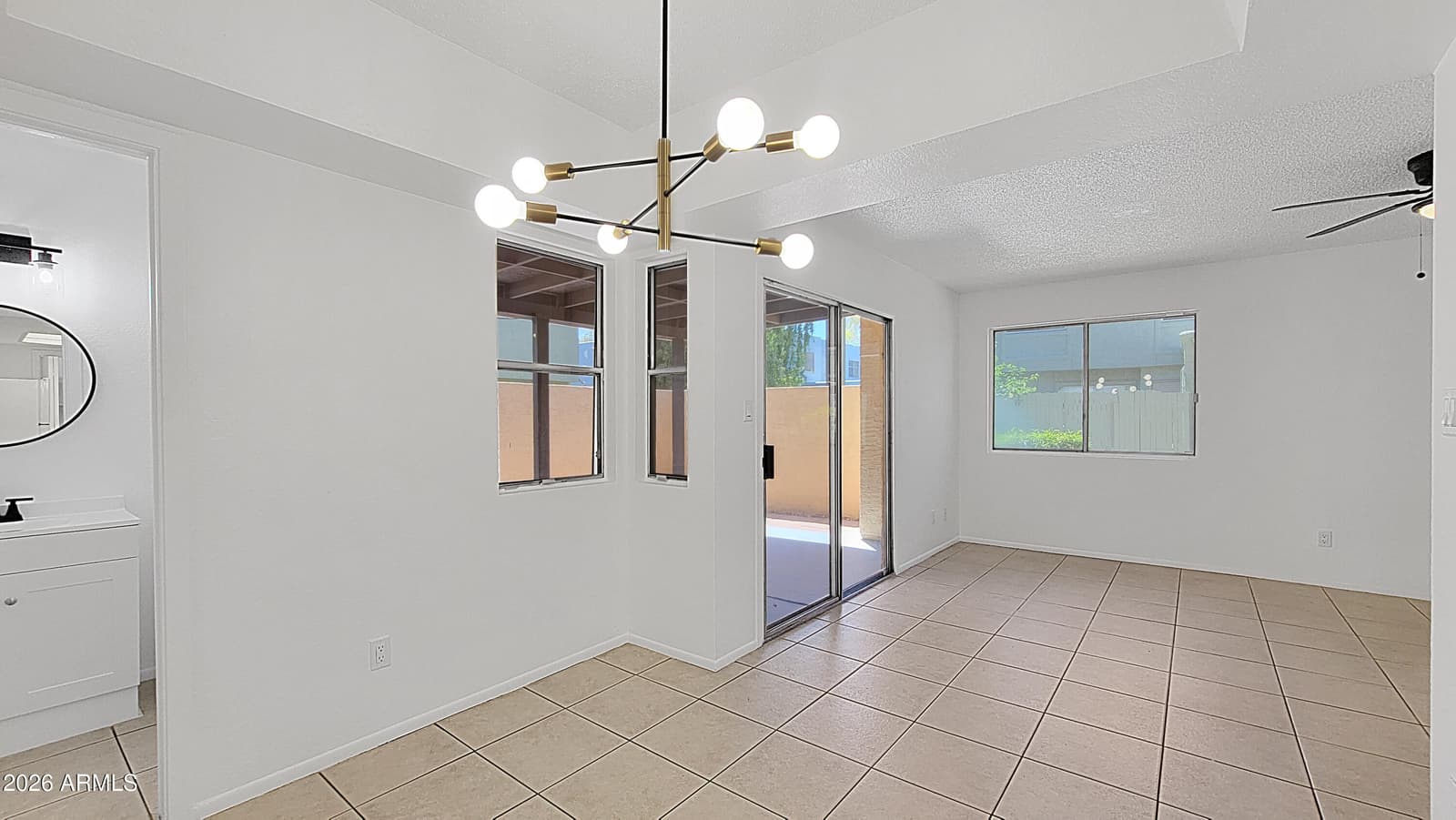 14014 N 54th Avenue, Glendale, AZ 85306 — photo 7 of 31