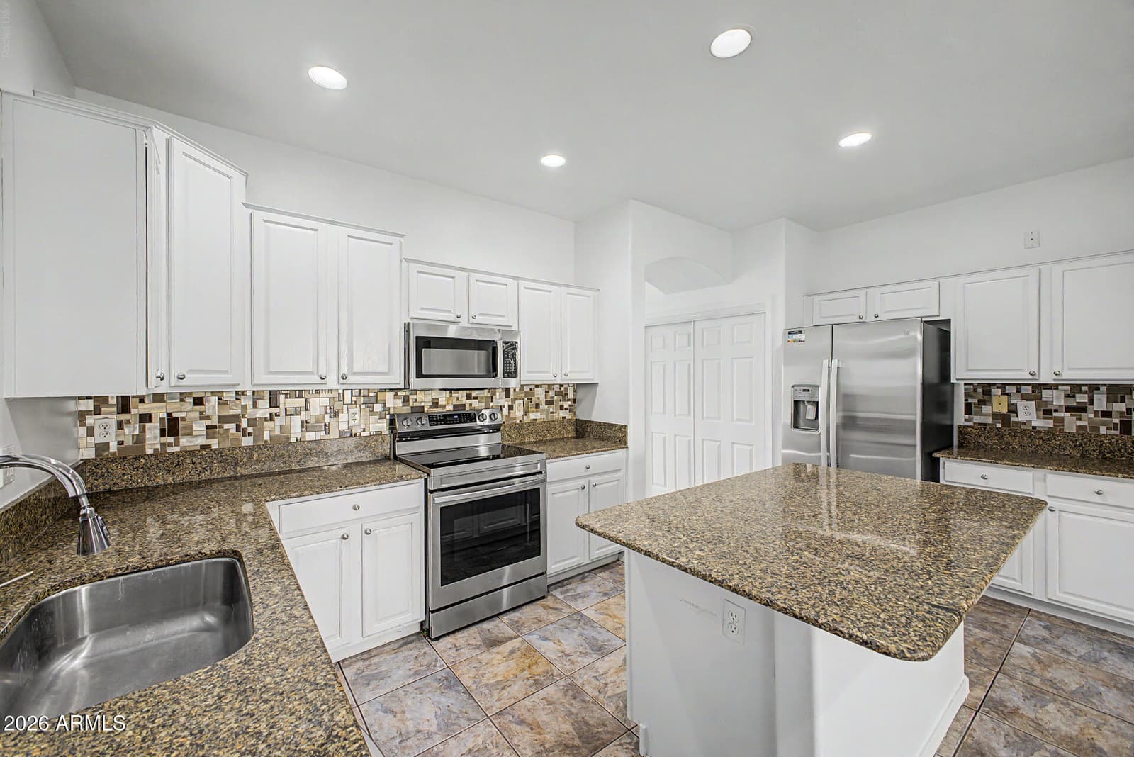3621 N 127TH Drive, Avondale, AZ 85392 — photo 15 of 36