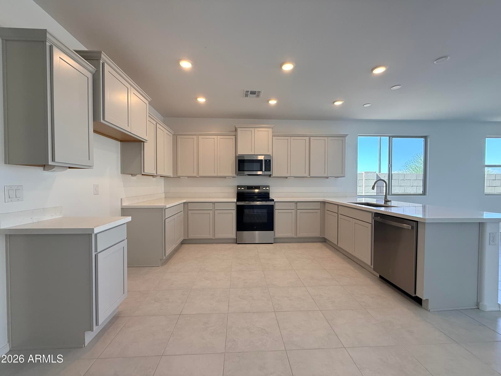 1329 S 216TH Avenue, Buckeye, AZ 85326 — photo 2 of 5