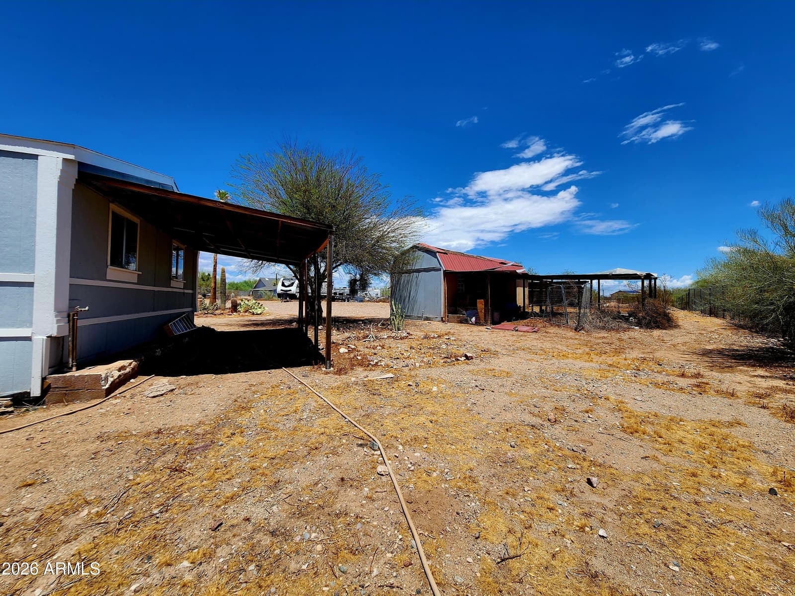 455 W GREEN Road, Morristown, AZ 85342 — photo 5 of 23