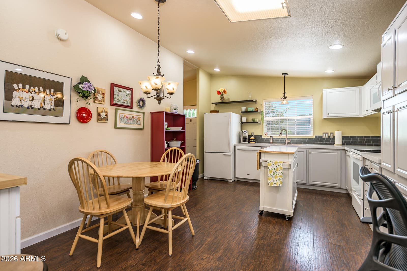 1750 W SHERRIE Drive, Flagstaff, AZ 86001 — photo 5 of 40