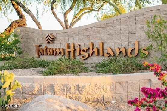 4236 E TETHER Trail, Phoenix, AZ 85050 — photo 45 of 48
