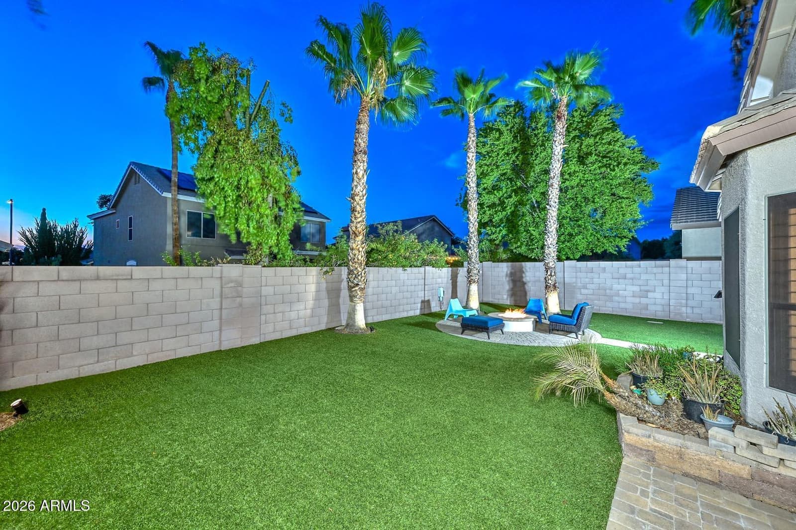 4236 E TETHER Trail, Phoenix, AZ 85050 — photo 38 of 48